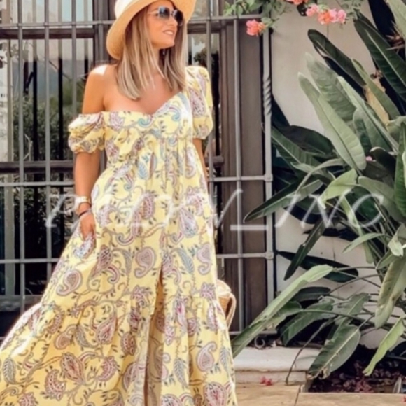 Zara dress - Picture 3 of 4